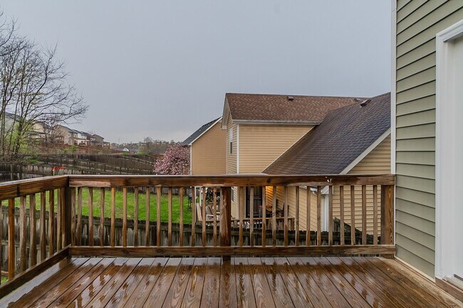 Building Photo - 1101 Ishee Dr