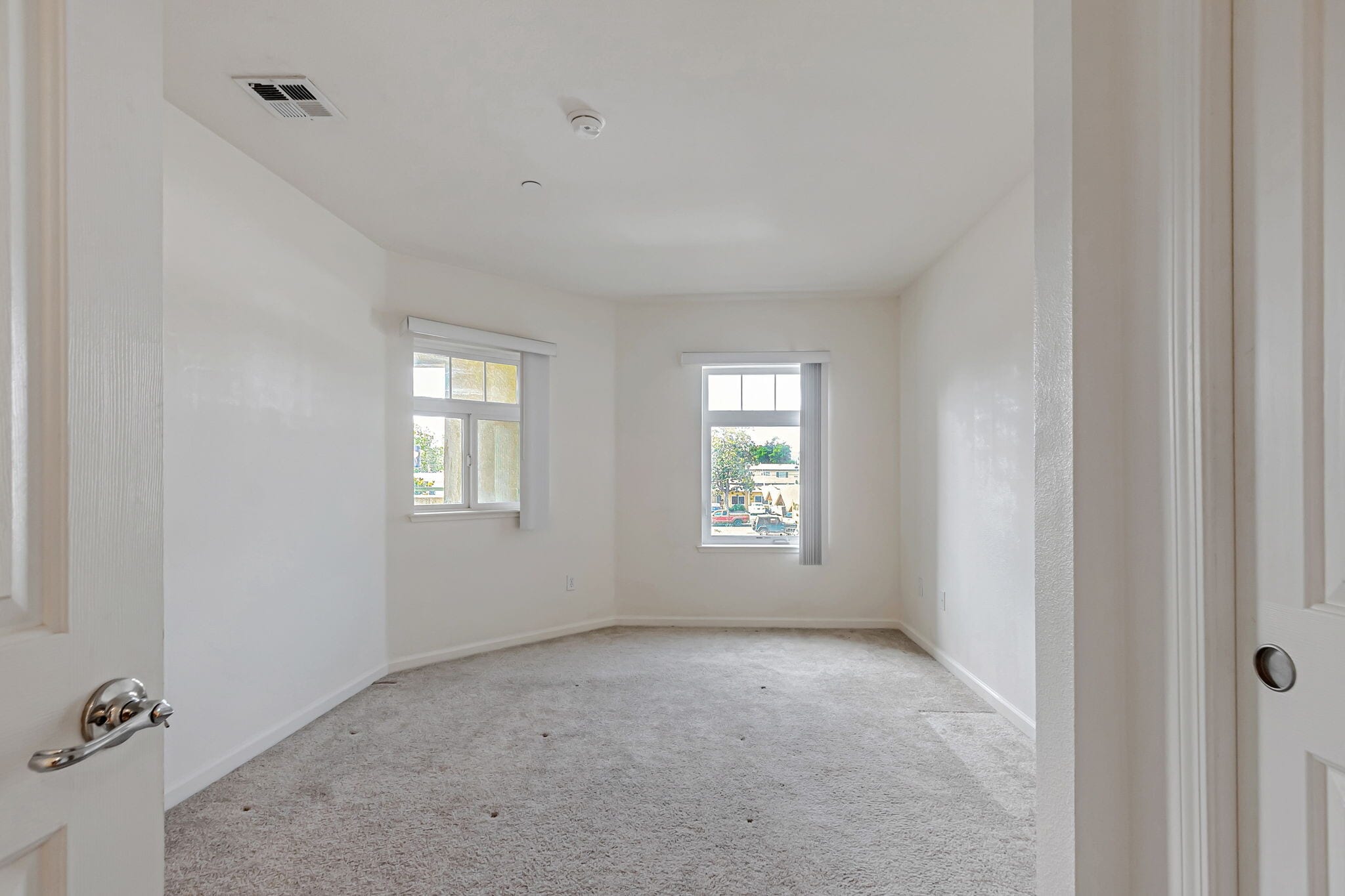 Building Photo - 3128 Loma Verde Dr