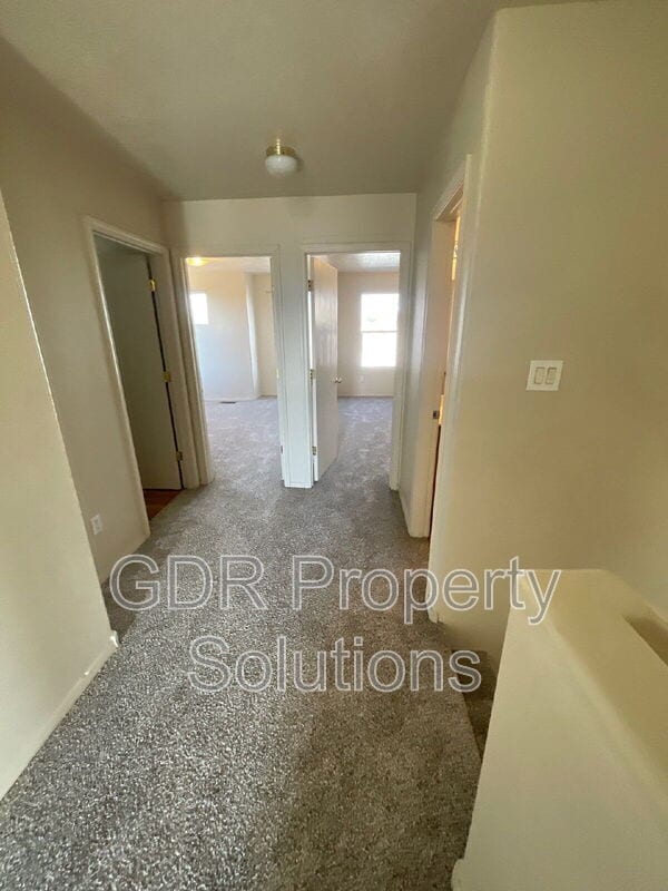 Building Photo - 716 Mesa Del Rio St NW