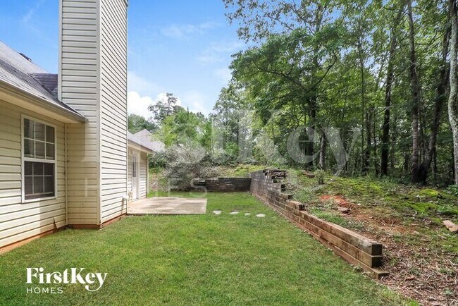 Building Photo - 7457 Dogwood Trail