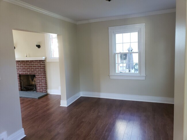 Building Photo - 122 Morningside Dr