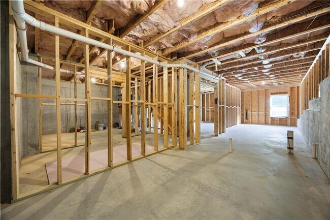 Building Photo - 130 Logan Pass Dr