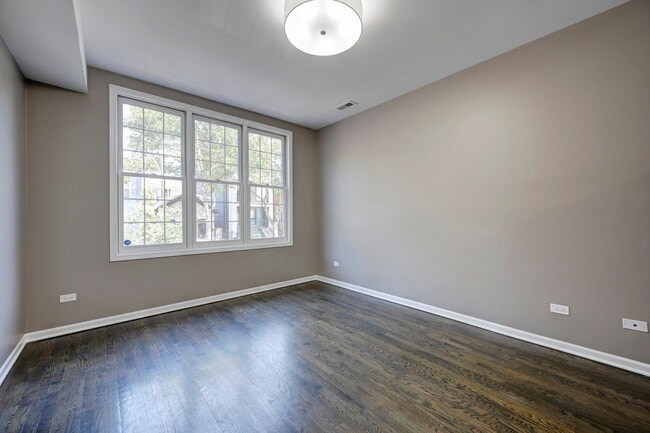 Building Photo - 1444 N Campbell Ave