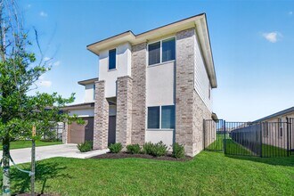 Building Photo - 1322 Truckee River Dr