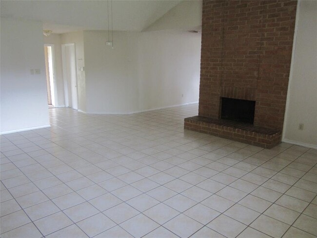 Building Photo - 17907 Fieldglen Dr