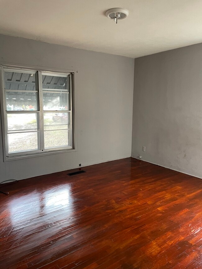 Building Photo - 3608 35th St