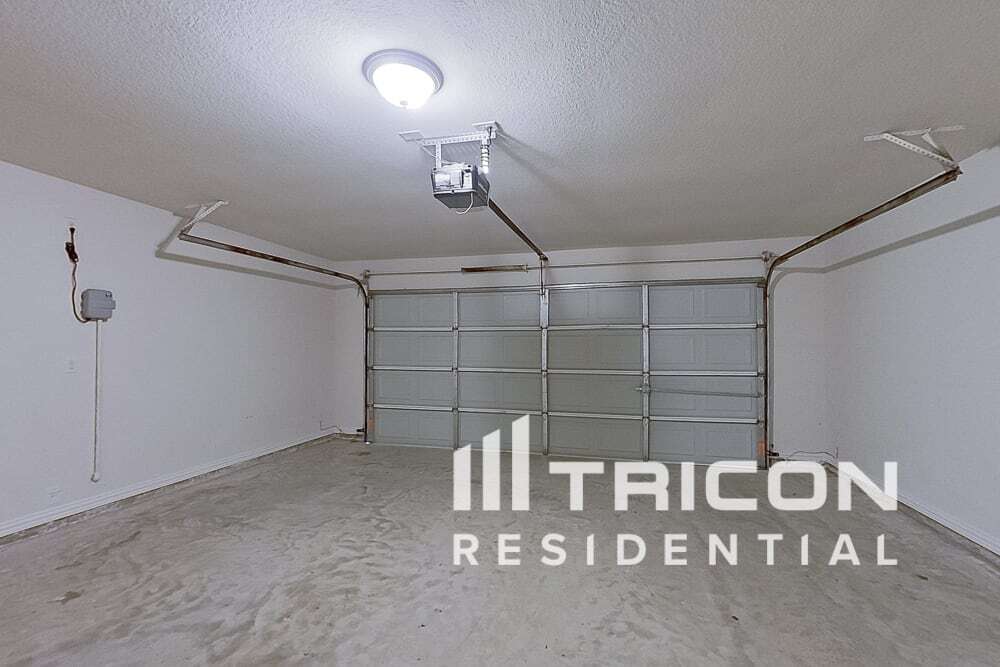 Building Photo - 214 Old Spanish Trail