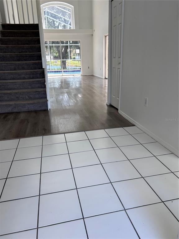 Building Photo - 2608 Spring Hill Dr
