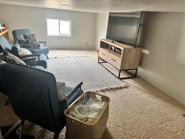 Building Photo - 2138 E 2900 N