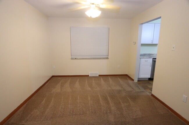 Dining Room - 3246 Ladoga St