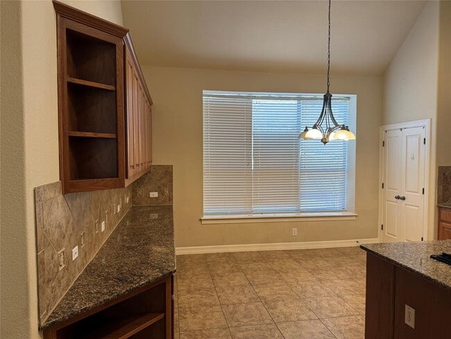 Building Photo - 1220 Pine Forest Cir
