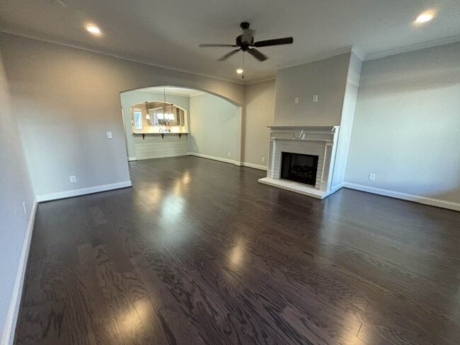 Building Photo - 999 Lennox Blvd