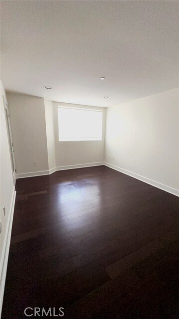 Building Photo - 600 Ridgeley Dr