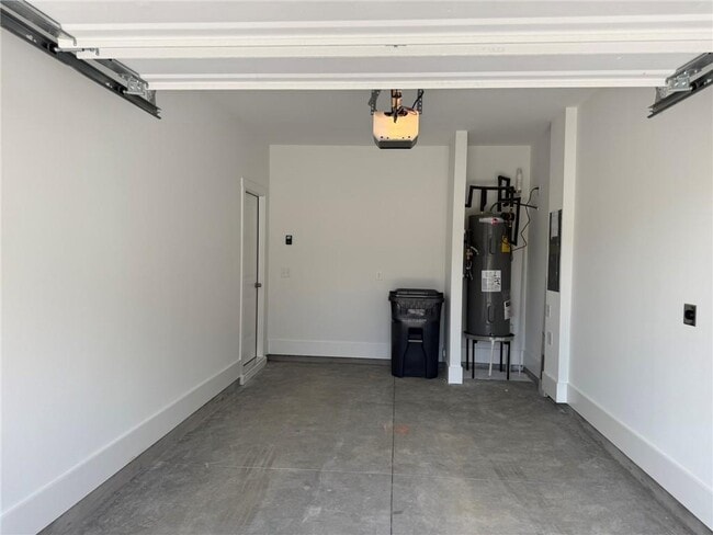Building Photo - 1716 Gunnin Trce NW
