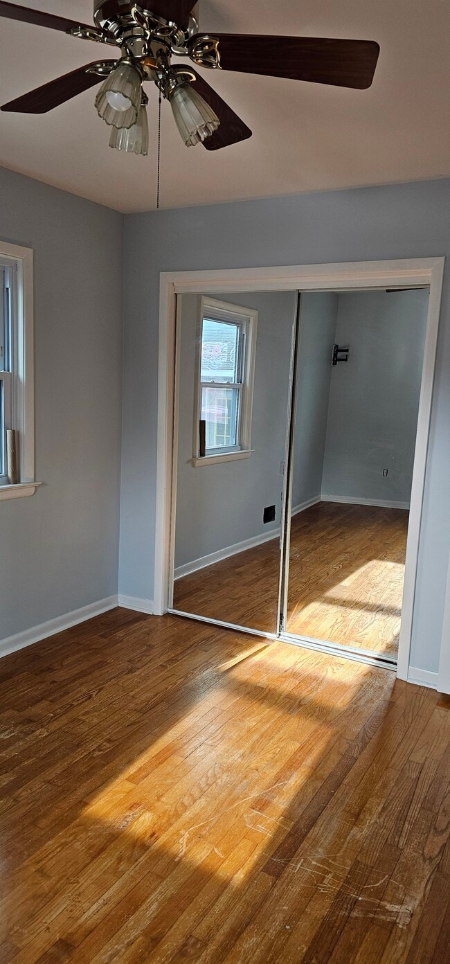 Building Photo - 7501 Walnut Ave