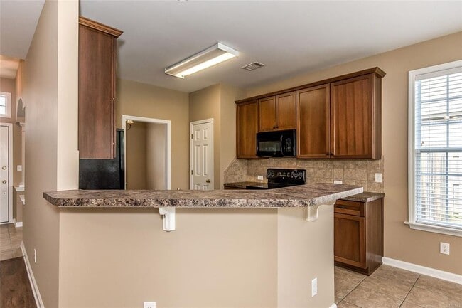 Building Photo - 9625 Helmsley Cir