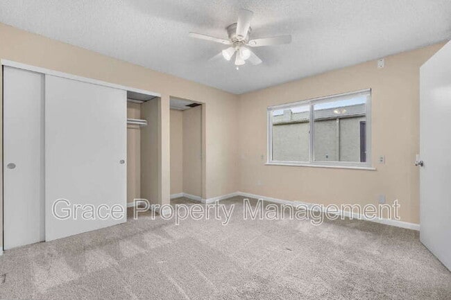 Building Photo - 1137 Sequerra St