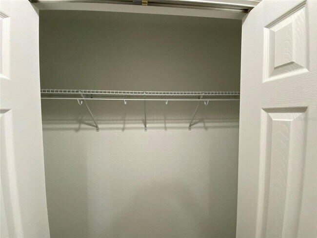 Building Photo - 745 Marion Oaks Manor