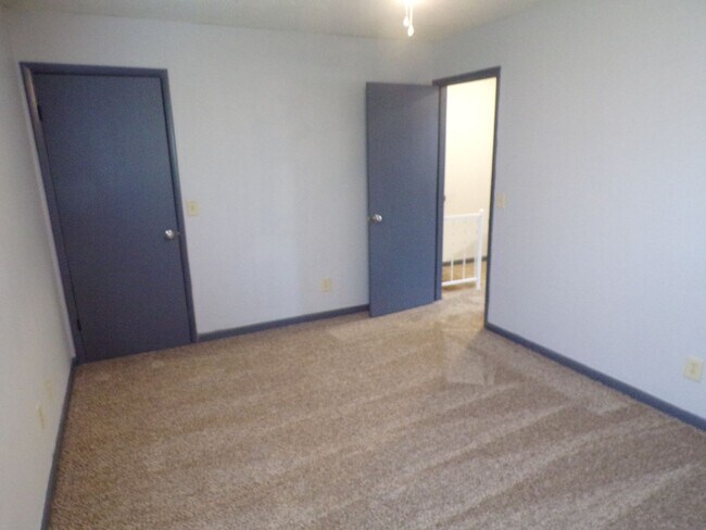 Building Photo - Anthony Circle Townhomes, Enterprise, AL