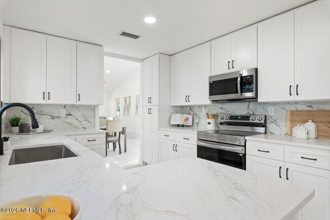 Building Photo - 12326 Arbor Dr