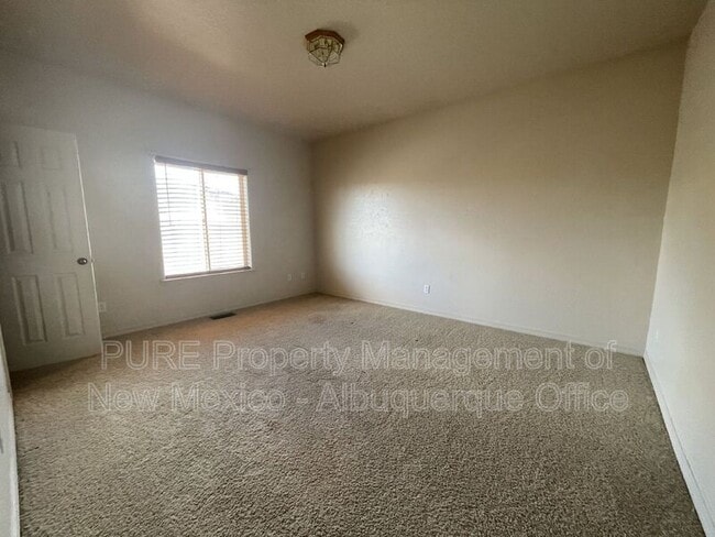Building Photo - 3900 N Butler Ave