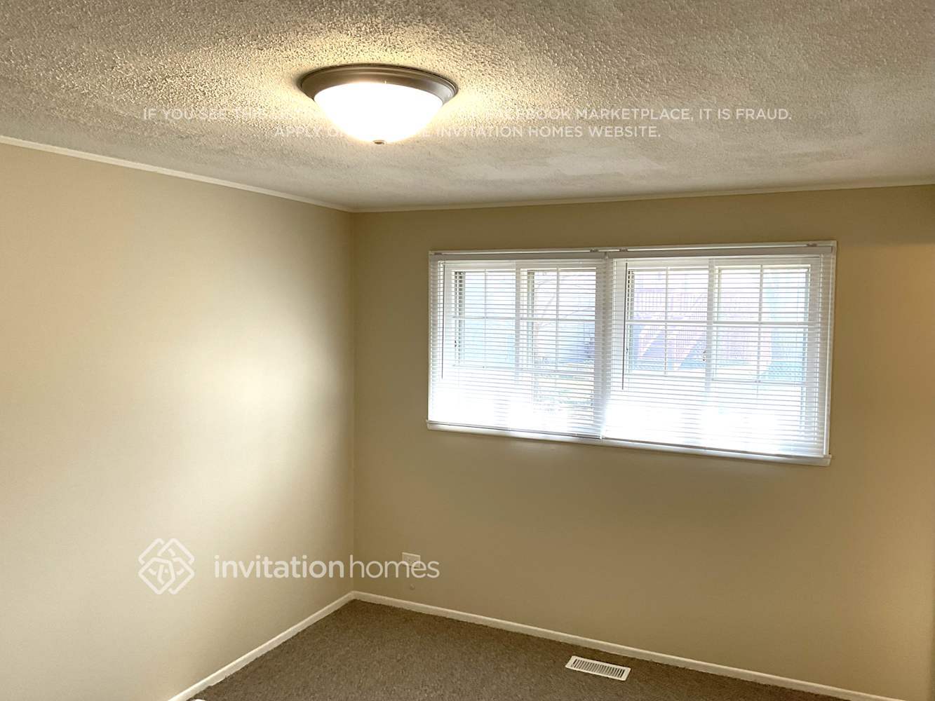 Building Photo - 433 Janine Ln