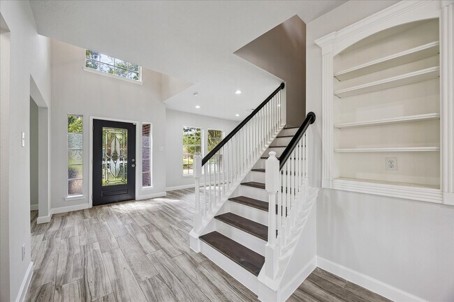 Building Photo - 3214 Trotwood Ln