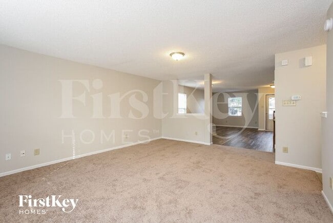 Building Photo - 9021 Southernwood Way