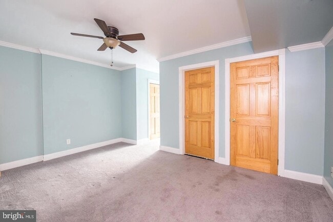 Building Photo - 822 N Ringgold St