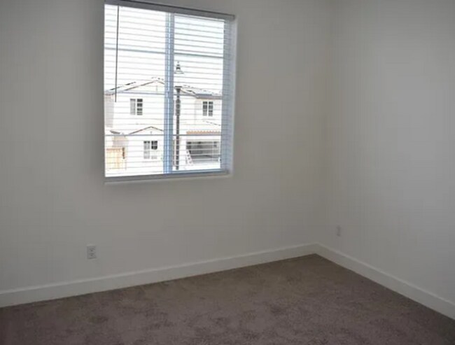 Building Photo - 8168 Oxbow Lndg Lp