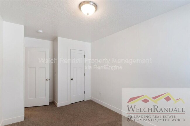 Building Photo - 1173 Shady Brook Ln S