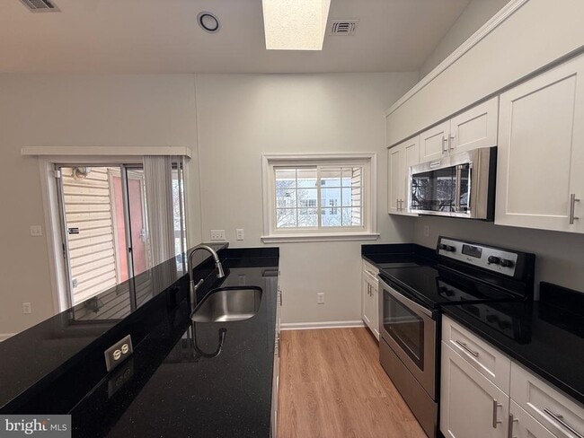 Building Photo - 7908 Crows Nest Ct