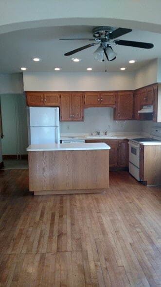 Building Photo - N70W5528 Bridge Rd