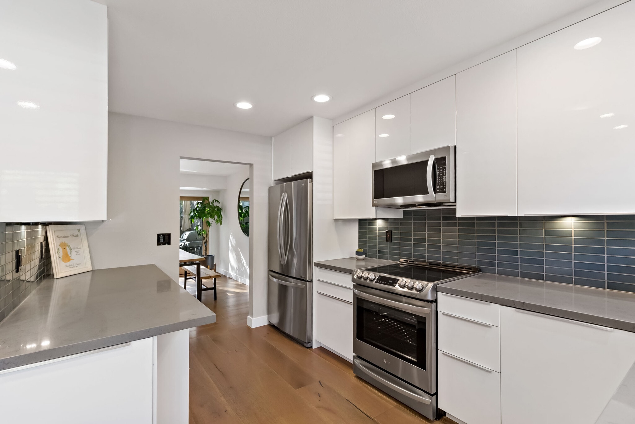 Kitchen - 435 Alberto Way