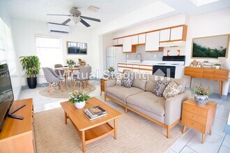 Building Photo - 1843 Cleveland St