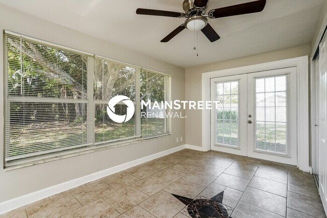 Building Photo - 3 Bedroom Pet-Friendly Home in Cape Coral,...