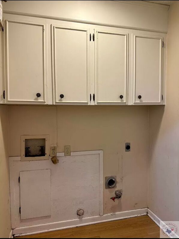 Building Photo - 18 Lanshire Dr