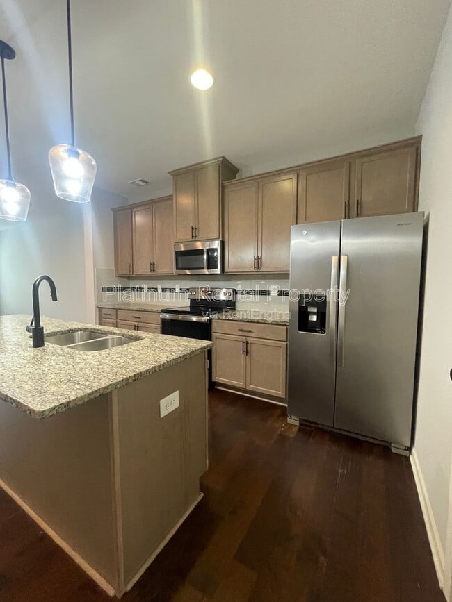 Building Photo - 841 Ambient Way