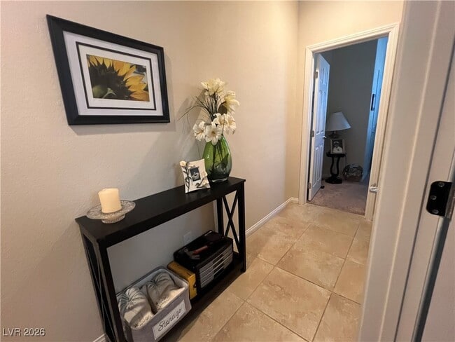 Building Photo - 2741 Crystal Blue St