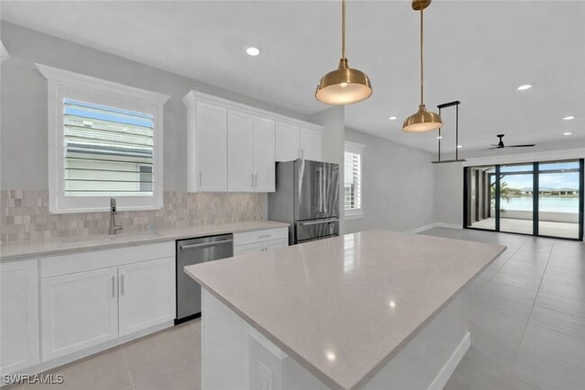 Building Photo - 20240 Napa Loop