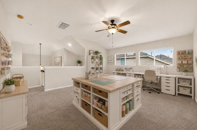 Building Photo - 21610 Avalon Queen Dr