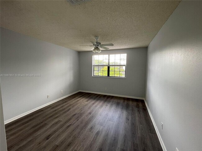 Building Photo - 11211 W Atlantic Blvd