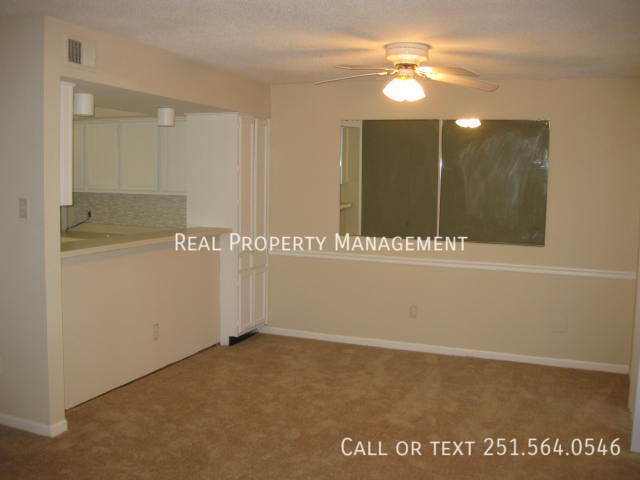 Building Photo - 6701 Dickens Ferry Rd