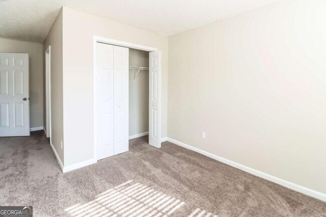 Building Photo - 10944 Big Sky Dr