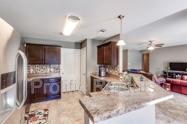Building Photo - 5102 Screaming Eagle Cir