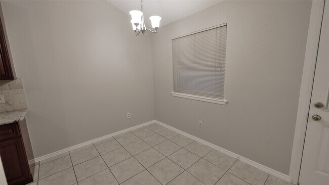Building Photo - 1018 Three Forks Dr