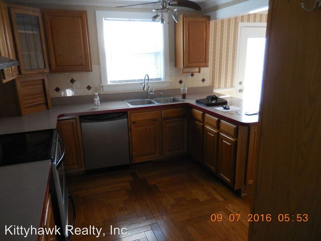 Building Photo - 3 br, 2 bath House - 4950 Appleridge Court