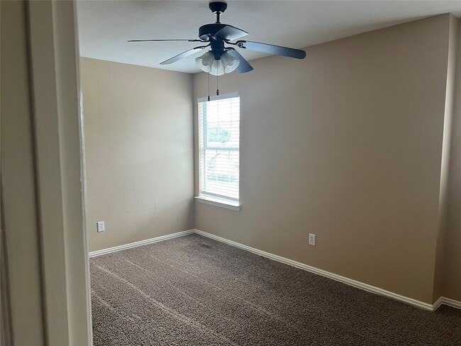 Building Photo - 8008 Arbor Ave