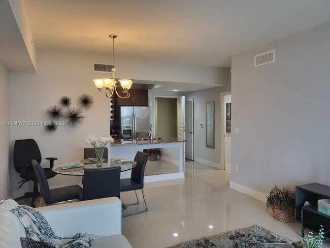 Building Photo - 350 N Federal Hwy