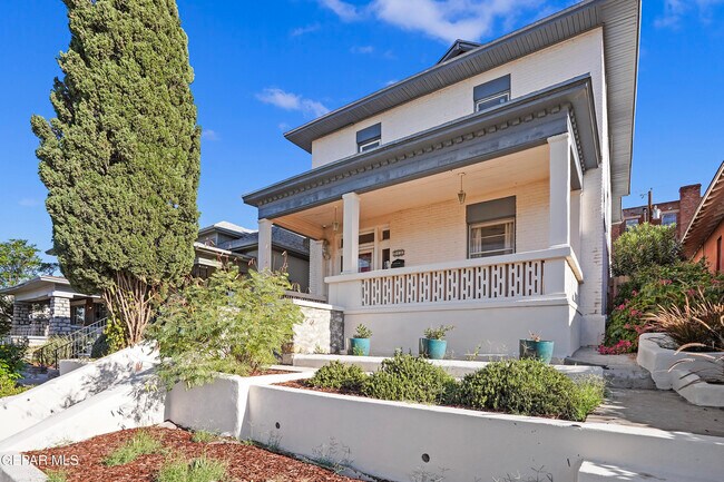 Building Photo - 711 Upson Dr